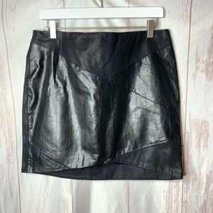 Blank NY vegan leather mini skirt, fitted size medium black new with tags nwt